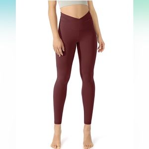 ODODOS Cross Waist Leggings- Maroon